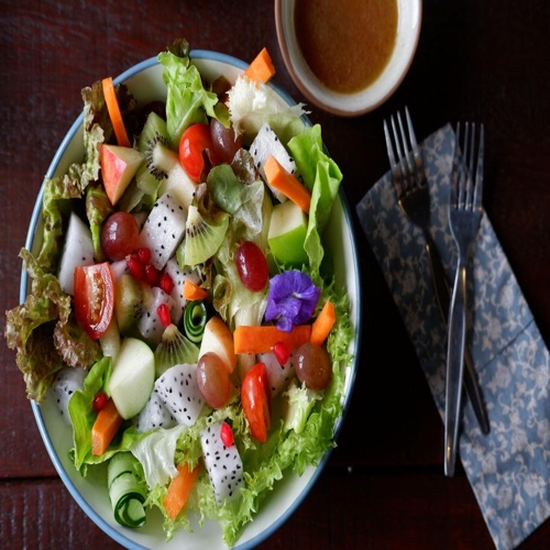 Fresh Fruit & Vegetable Salad